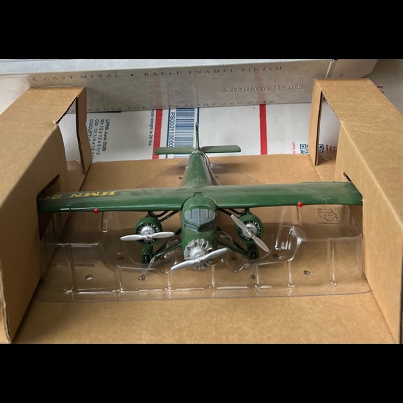 FORD MOTOR CO PLANE 5AT Tri-motor METAL SPEC CAST 1995 mfg toy airplane bank - Picture 9 of 9